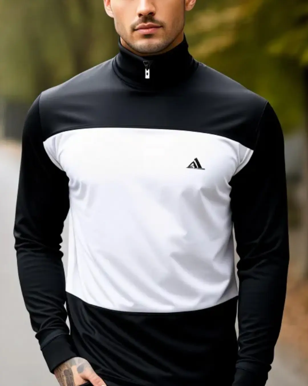 Roundneck Top Roundneck Top