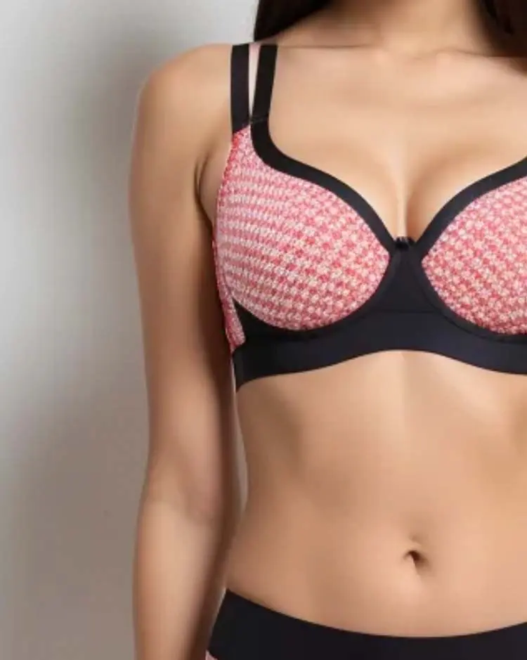 IMG_3873.PNG (3) Matching set in red, white and black £85 Pink print and black bra and pants